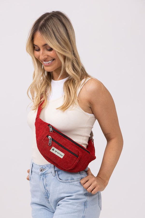 BELT BAG - RED